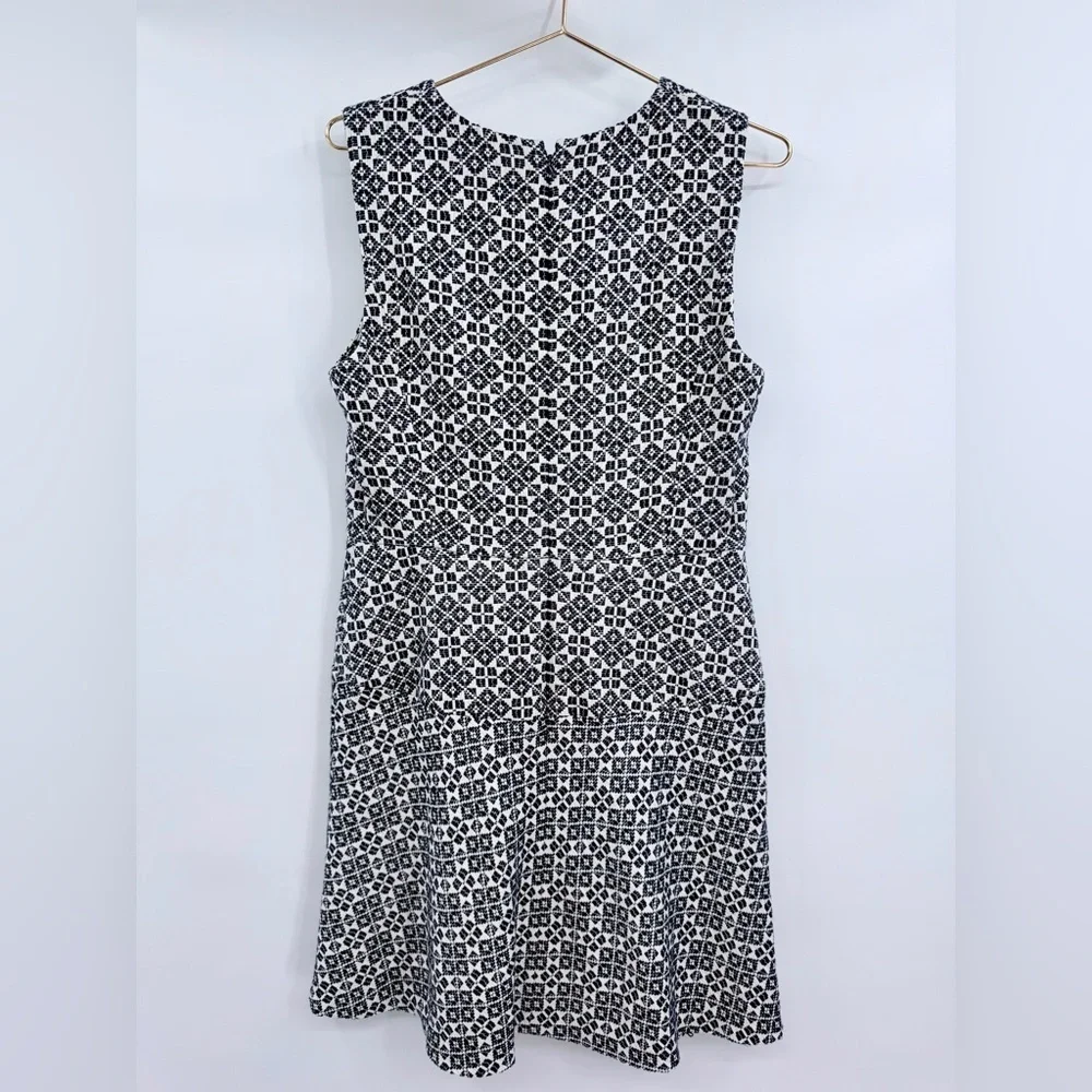 TORY BURCH Stencil Hourglass Dress Navy Ivory Geometric A-Line Size 10